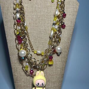 Artisan-crafted Women's multi Jewellery